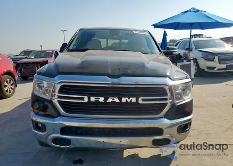 2019 Ram 1500 Big Horn/Lone Star z USA, uszkodzony, nr VIN 1C6SRFFT5KN646523